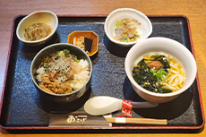 丼ぶり・麺定食